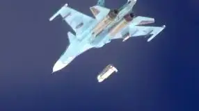 Су-34 с бомбами с УМПК разносят объекты ВСУ