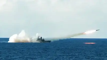 Морской «Вагнер» готовит абордажные команды, ВМФ расчехляет пушки