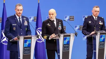 Зачем генералы НАТО экстренно собрались в Киеве в день рождения Путина