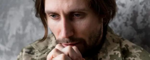 Огненный ад под Покровском: ВСУшники покидают котёл с поднятыми руками Огненный ад под Покровском: ВСУшники покидают котёл с поднятыми руками