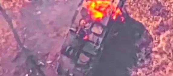 Появилось видео уничтожения 34 БМП Bradley и 16 БТР Stryker ударами Ланцета