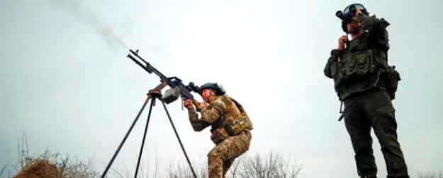 Резервистами с пулеметами и лазерными «Посохами» прикрыть небо не выйдет