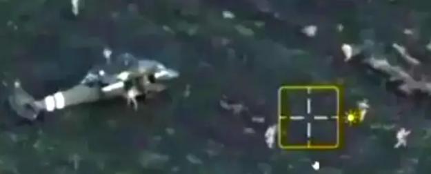 Позор "Черного ястреба": прилетевший на вертолете спецназ не поможет ВСУ Позор "Черного ястреба": прилетевший на вертолете спецназ не поможет ВСУ