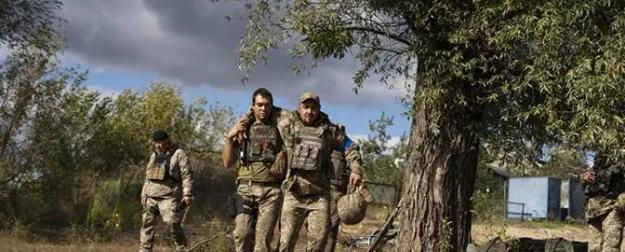 Крах ВСУ под Красным Лиманом: После Редкодуба наши ворвались в Карповку Крах ВСУ под Красным Лиманом: После Редкодуба наши ворвались в Карповку