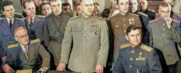 9 мая 1945-го навсегда останется  символом мужества советского солдата