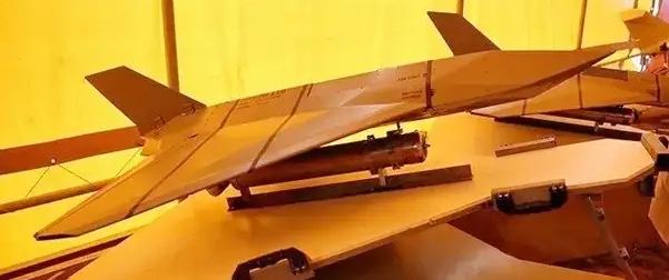 Самый опасный иранский стелс-беспилотник Hadid-110 начал атаковать цели