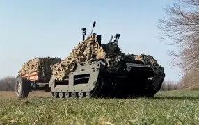 Прицеп позволил "Курьеру" перевозить до 400 кг груза