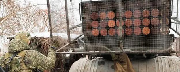 По всей линии фронта продолжается оперативная пауза