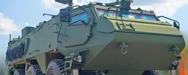 ВСУ получили новые БТР Patria 6x6, собранные в Латвии по финской лицензии ВСУ получили новые БТР Patria 6x6, собранные в Латвии по финской лицензии