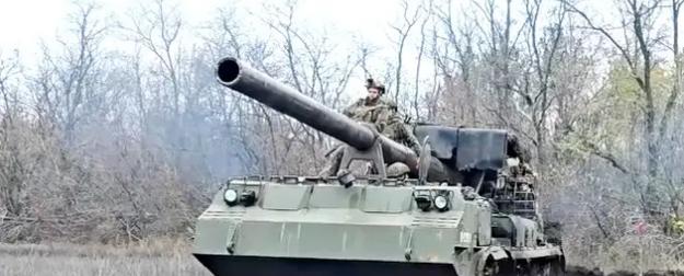 46-тонная 2С7М «Малка» уничтожила опорник ВСУ, находившийся в 30 километрах