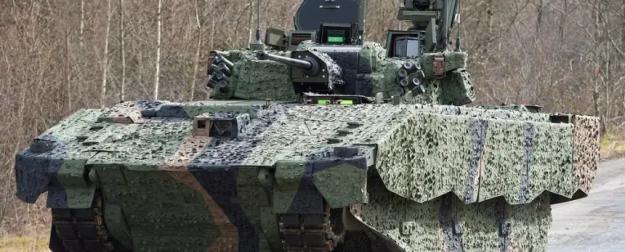 Провальные британские бронемашины придется осваивать Украине