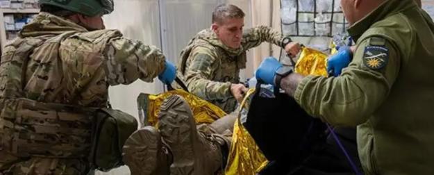 Стандарты НАТО губят военных: в ВСУ свирепствует газовая гангрена