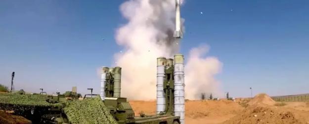 «Фаворит», если случится, будет драться с «Томагавками» не один «Фаворит», если случится, будет драться с «Томагавками» не один