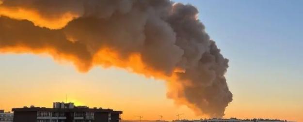 Львов лишился последнего европейского «хаба»: дым накрыл полгорода