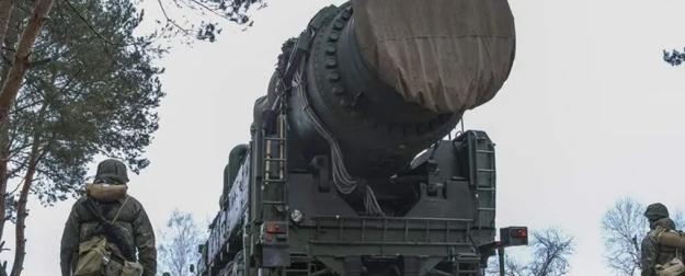 «Орешник-2»: что за ракета переполошила всю Украину