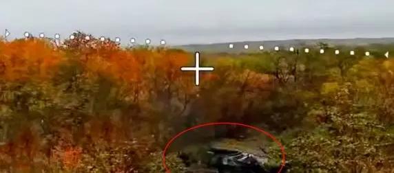 У польской 48-тонной САУ Krab сорвало башню после встречи с дроном "КВН" У польской 48-тонной САУ Krab сорвало башню после встречи с дроном "КВН"