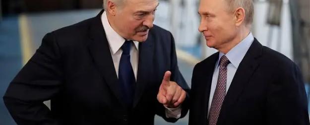 Он уже собирал чемоданы: как тайное предупреждение Лукашенко спасло Путина