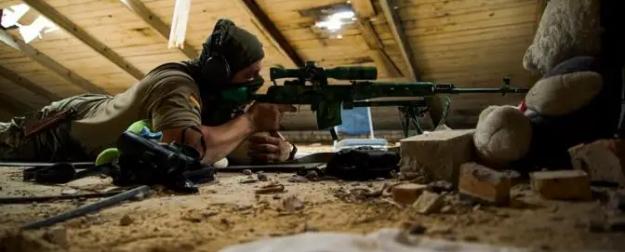 «Я все продал и уехал, чтобы воевать с русскими. Оторвало обе ноги»