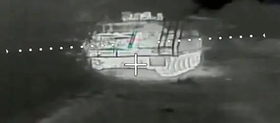 Американский M113 с боевиками ВСУ сожгли ударом дрона в кормовой люк