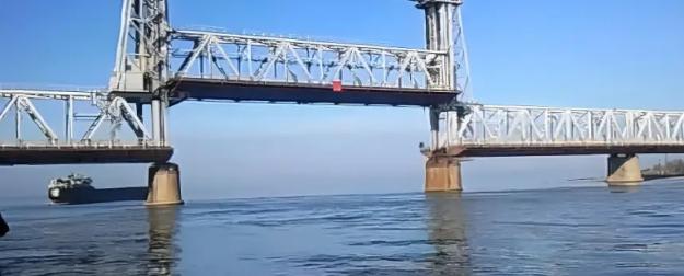 «Обнуление» юга: мост в Затоке повержен, трафик с НАТО перекрыт