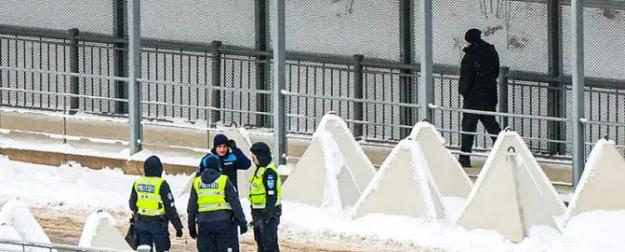 Эстонский бункер попал под первый удар