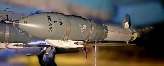 Новые авиабомбы отрезают кратчайший путь снабжения Украины