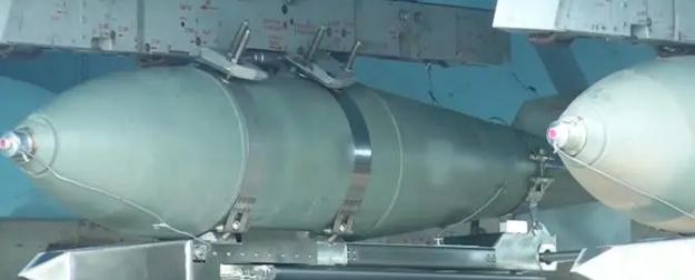 Русские ФАБами уничтожают минные поля и готовы наступать до Павлограда