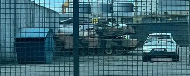Почти полсотни танков М1А1 "Абрамс" скоро будут переброшены ВСУ Почти полсотни танков М1А1 "Абрамс" скоро будут переброшены ВСУ