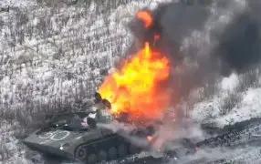 Еще одну груженную боеприпасами БМП-2 взрывом разнесло на части