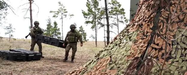 «Наши дроны стали падать, не достигая русскую пехоту»