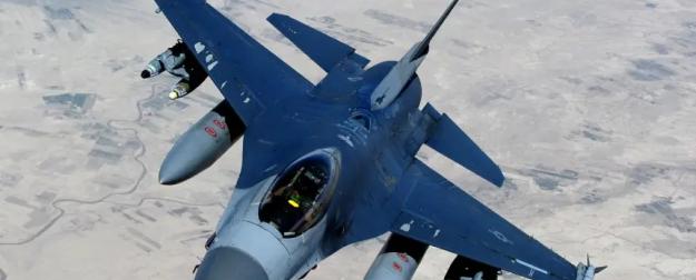 Почуяли угрозу: Варшава подняла истребители из-за российской авиации