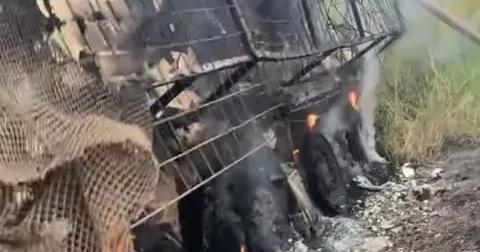 Названные "неубиваемыми" - лучшие БТР США Stryker сгорают один за другим
