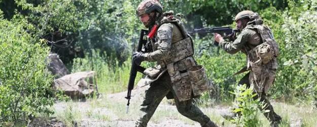 Крутой охват: Российская армия обходит Покровск Крутой охват: Российская армия обходит Покровск