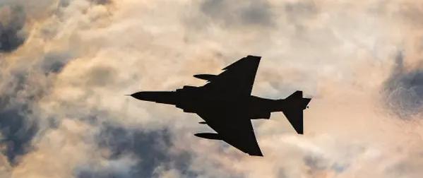 Иран поднял в небо свои истребители F-4 Phantom II