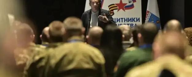 С фронта – в школы: в Ленобласти переучат ветеранов СВО