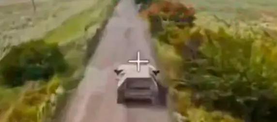 Появилось видео поражения реактивной установки RAK-SA-12 на Humvee Появилось видео поражения реактивной установки RAK-SA-12 на Humvee