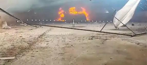 Шведскую БМП CV-90 превратили в пылающий костер