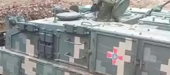 Единственная в ВСУ БРЭМ-84 "Атлет" служит вместе с "тыловыми крысами" Т-84