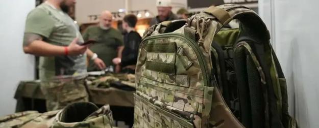 Из СИЗО на фронт: обвиняемая в поставках жилетов с браком отправится на СВО Из СИЗО на фронт: обвиняемая в поставках жилетов с браком отправится на СВО
