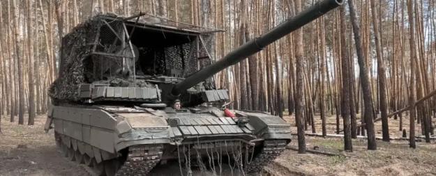 Танк-невидимка: Т-90М сорвал переброску ВСУ с закрытой позиции в Донбассе Танк-невидимка: Т-90М сорвал переброску ВСУ с закрытой позиции в Донбассе