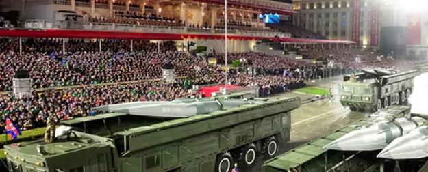 К ужасу НАТО и Украины ракеты из КНДР получили несбиваемые боеголовки К ужасу НАТО и Украины ракеты из КНДР получили несбиваемые боеголовки