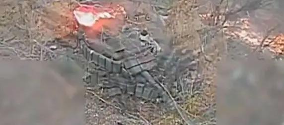 Abrams и Leopard 2 ВСУ прячут в тылу, бросая в бой вместо них Leopard 1