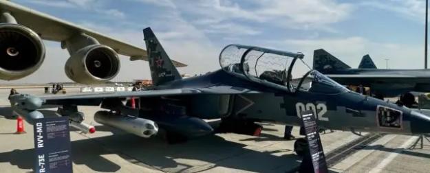 Хиты Dubai Airshow 2025: разработки ОКБ «Сухой» угрожают конкурентам