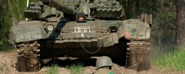 В ВСУ еще остались танки Т-72, не имеющие защиты от дронов