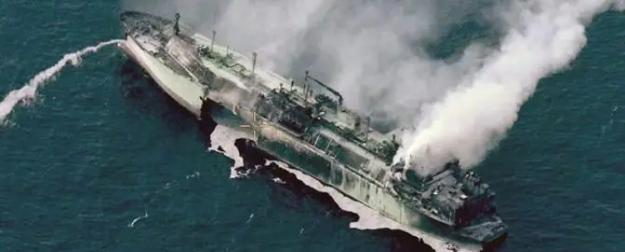 Почти синхронная гибель иранского фрегата и нашего газовоза неслучайна