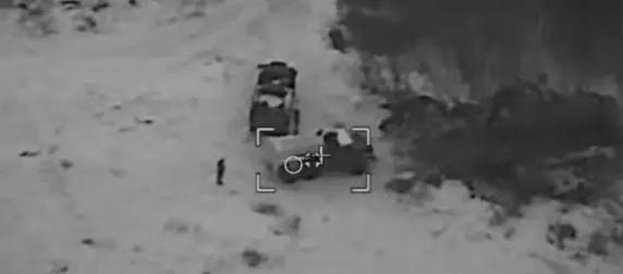 Российский дрон самолетного типа сжег автоцистерну ВСУ