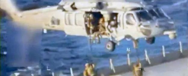 Десантники Трампа захватили в Атлантике российский нефтяной танкер