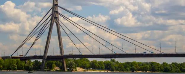 Gepard не спас: "Герани" прорвали оборону Северного моста в Киеве