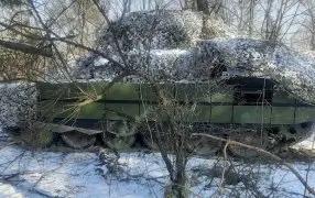 Улучшенные Т-72Б3М с улучшенной динамической защитой заметили в зоне СВО