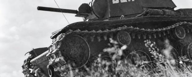 Герои боев первых месяцев Великой Отечественной: летчики, танкисты, моряки